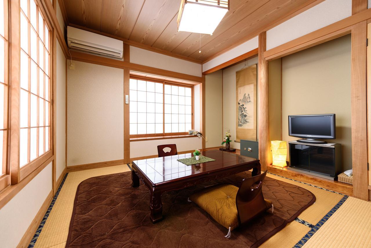 Yufuin Onsen Oyado Jinnouchi Buitenkant foto